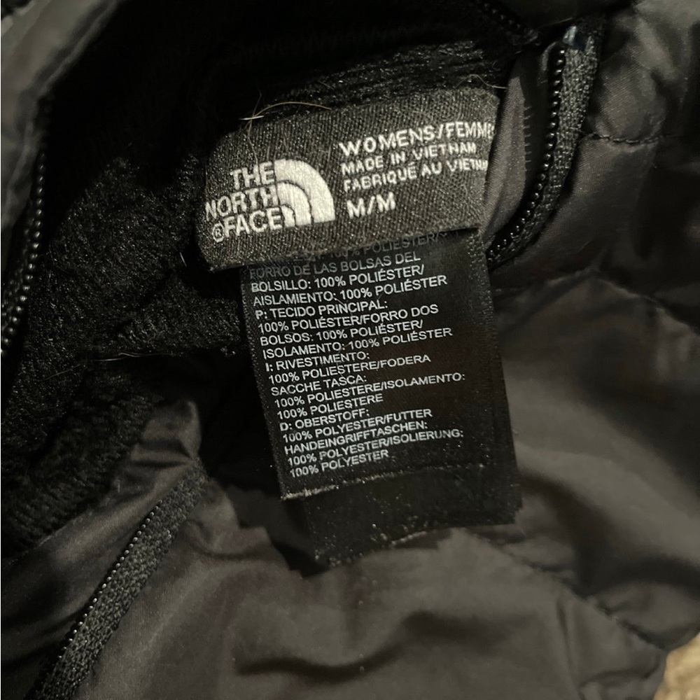 The North face reversible jacket women’s medium - Picture 4 of 6